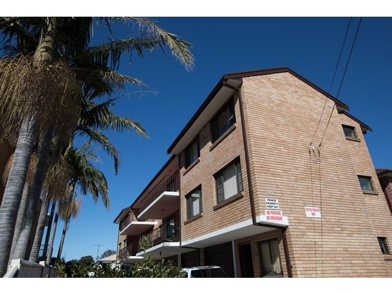 3/45 New Dapto Rd, Wollongong NSW 2500