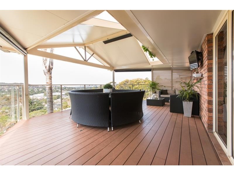 15a Outlook Dr, Figtree NSW 2525