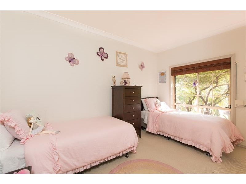 15a Outlook Dr, Figtree NSW 2525