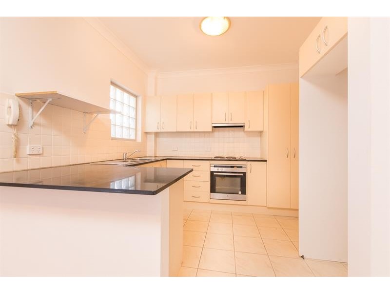 1/377 Princes Hwy, Woonona NSW 2517