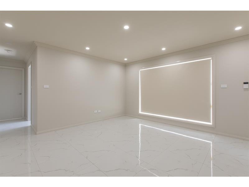 14 Chaplin Place, Albion Park NSW 2527