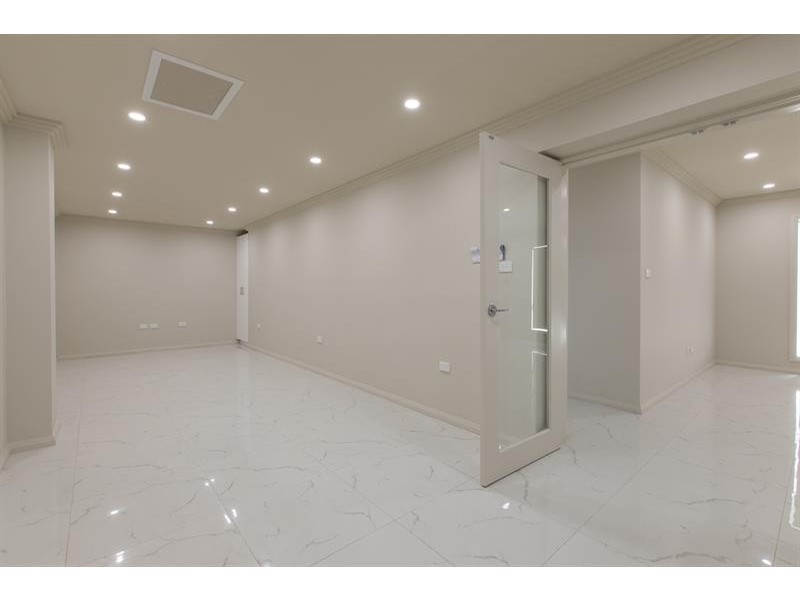 14 Chaplin Place, Albion Park NSW 2527