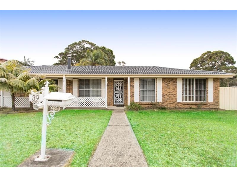39 Goolagong St, Avondale NSW 2530