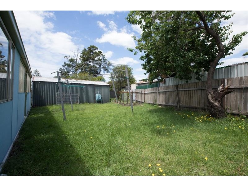 8 Devon Street, Berkeley NSW 2506