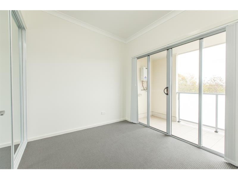 15/125 Lake Entrance Rd, Barrack Heights NSW 2528