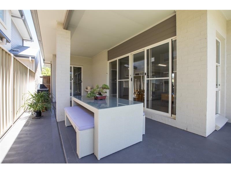 8 Haddin Rd, Flinders NSW 2529