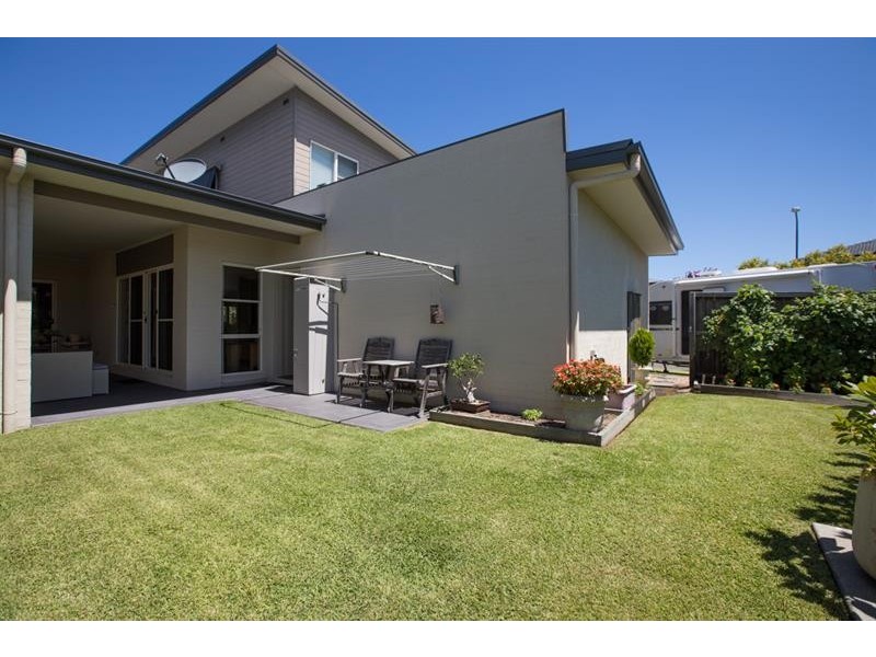 8 Haddin Rd, Flinders NSW 2529
