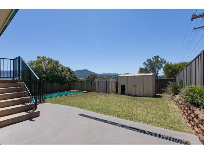 2 Kalang Ave, Kanahooka NSW 2530