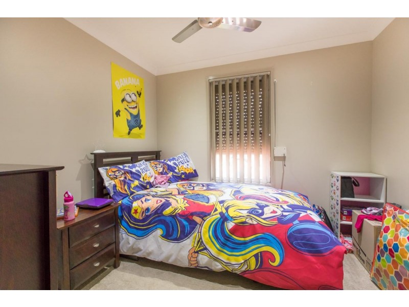 6 Dudgeon St, Albion Park NSW 2527