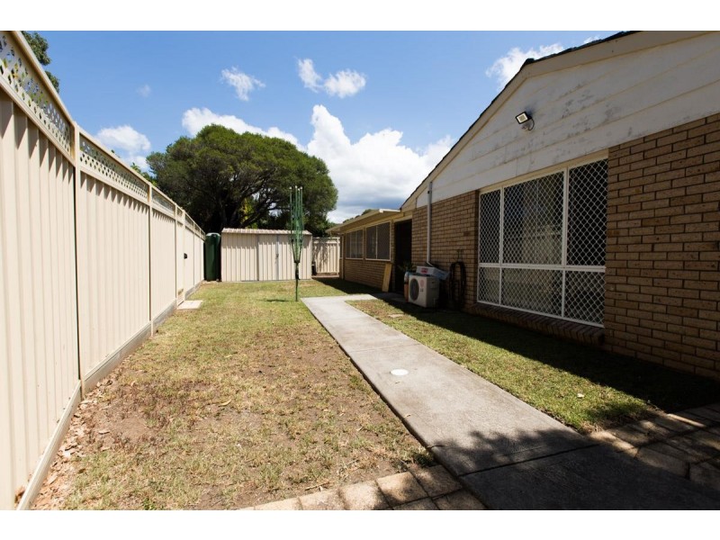 6 Dudgeon St, Albion Park NSW 2527