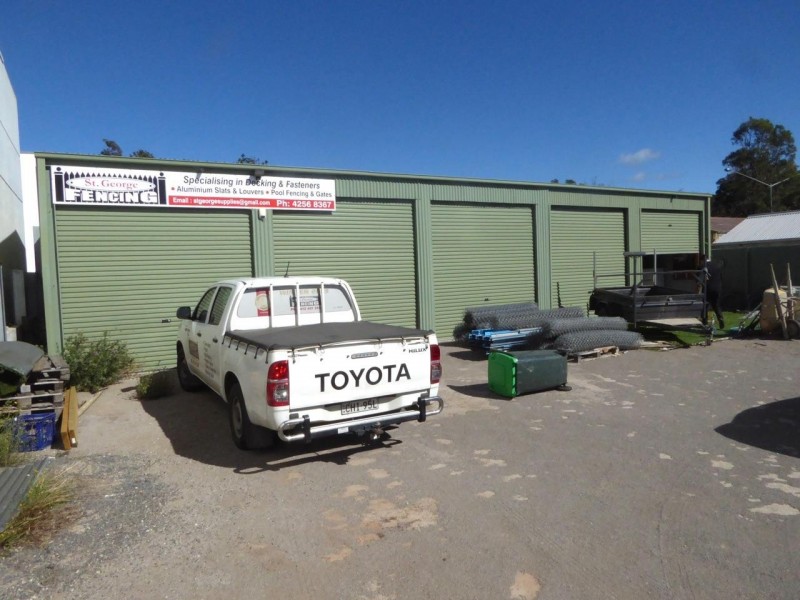 106 Princes  Highway, Albion Park Rail NSW 2527