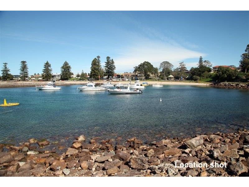 Shop 1/28 Addison  St, Shellharbour NSW 2529