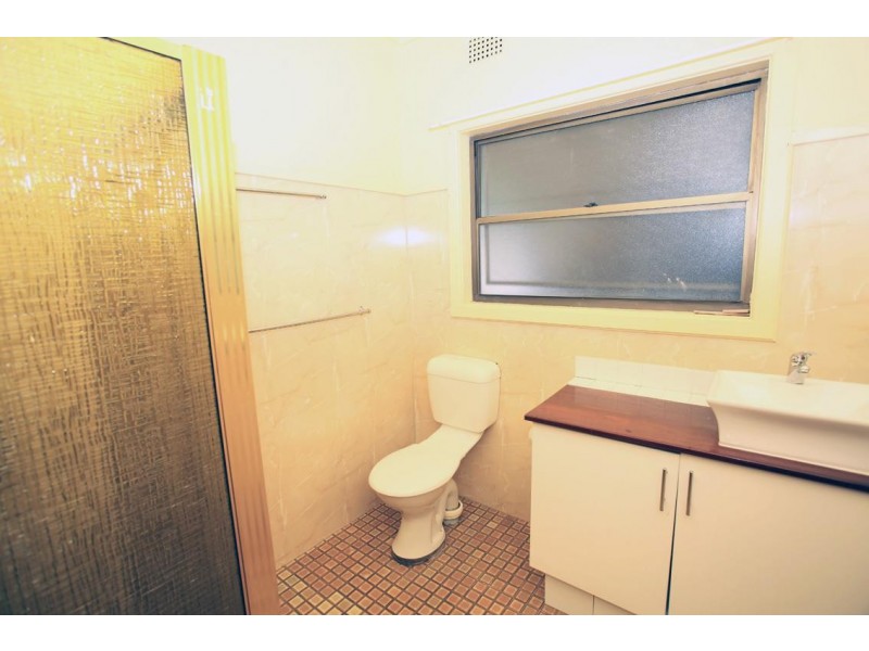 106 Princes Highway, Albion Park Rail NSW 2527