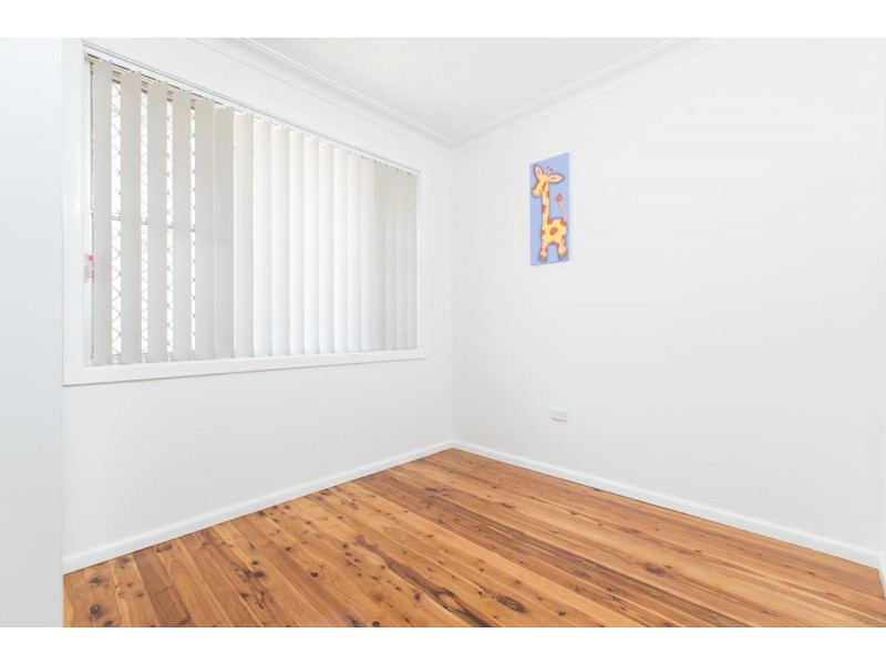 300 Shellharbour Road, Barrack Heights NSW 2528