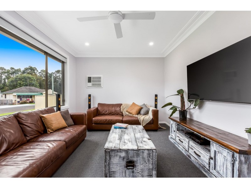 22 Cambridge Road, Dapto NSW 2530