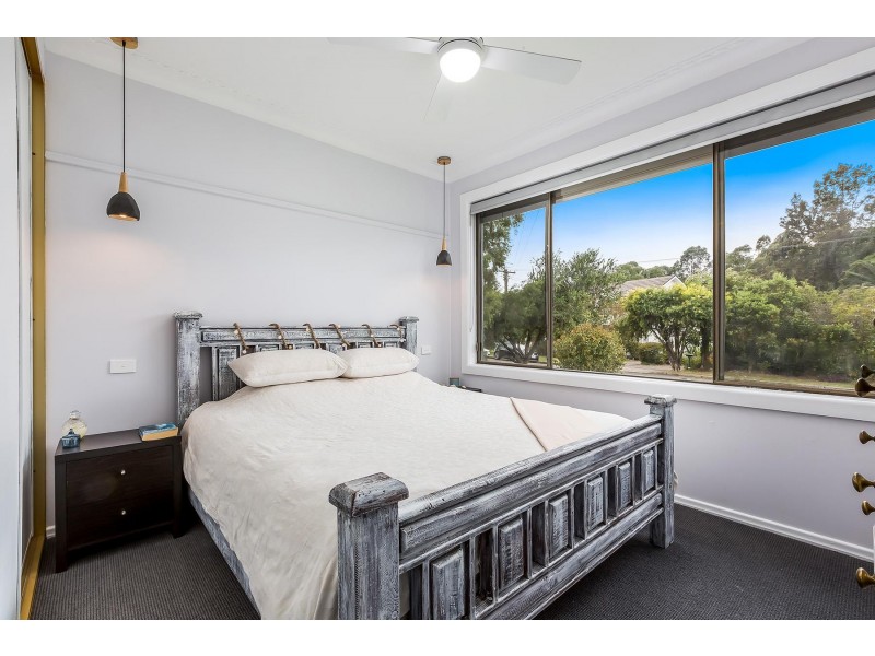 22 Cambridge Road, Dapto NSW 2530