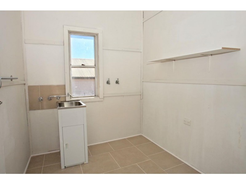 170 Lake  Avenue, Cringila NSW 2502