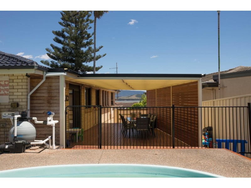 18 Goolagong Circuit, Mount Warrigal NSW 2528