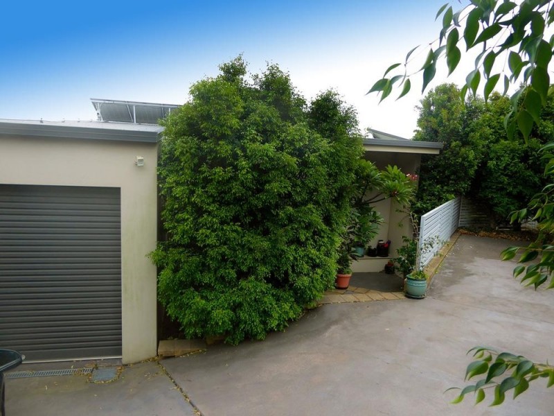 8 Korrongulla Crescent, Primbee NSW 2502