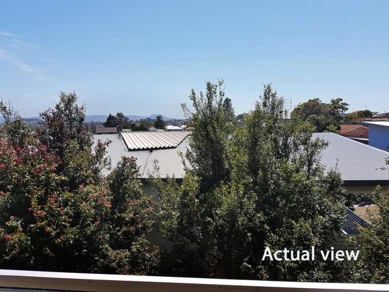 8 Korrongulla Crescent, Primbee NSW 2502