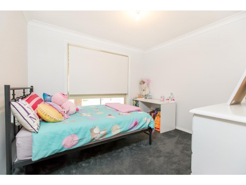 6 Princeton Place, Bomaderry NSW 2541