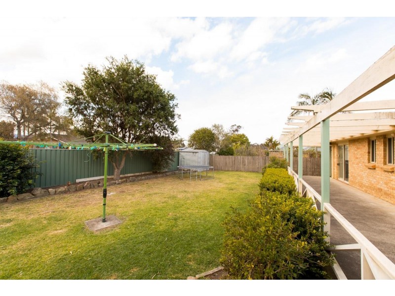 6 Princeton Place, Bomaderry NSW 2541