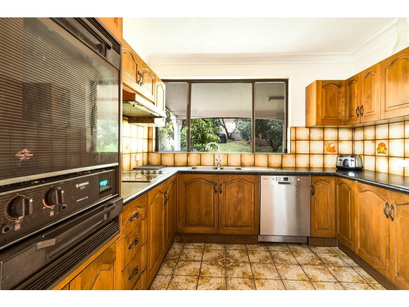 59 Iola Avenue, Farmborough Heights NSW 2526