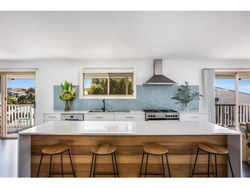 4 Bruny Place, Shell Cove NSW 2529