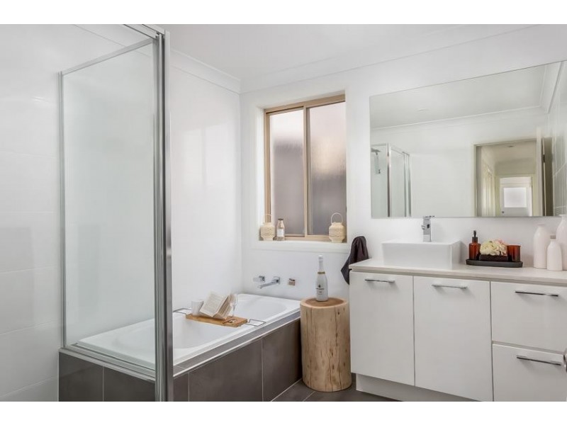 4 Bruny Place, Shell Cove NSW 2529