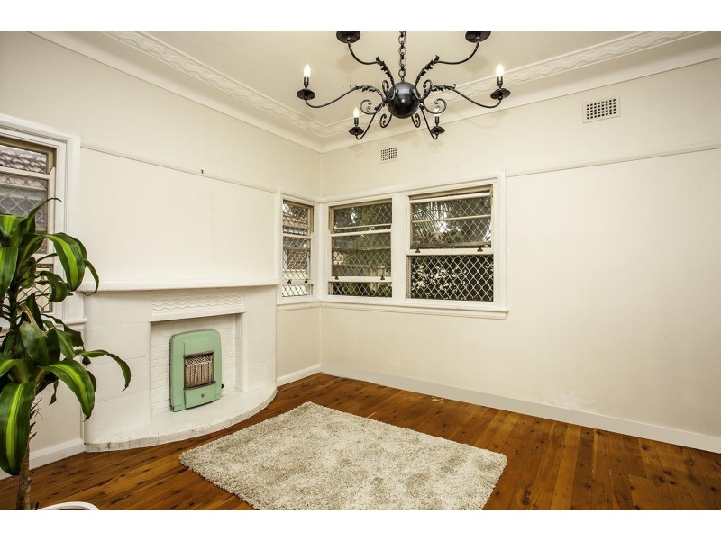 342 President Avenue, Gymea NSW 2227