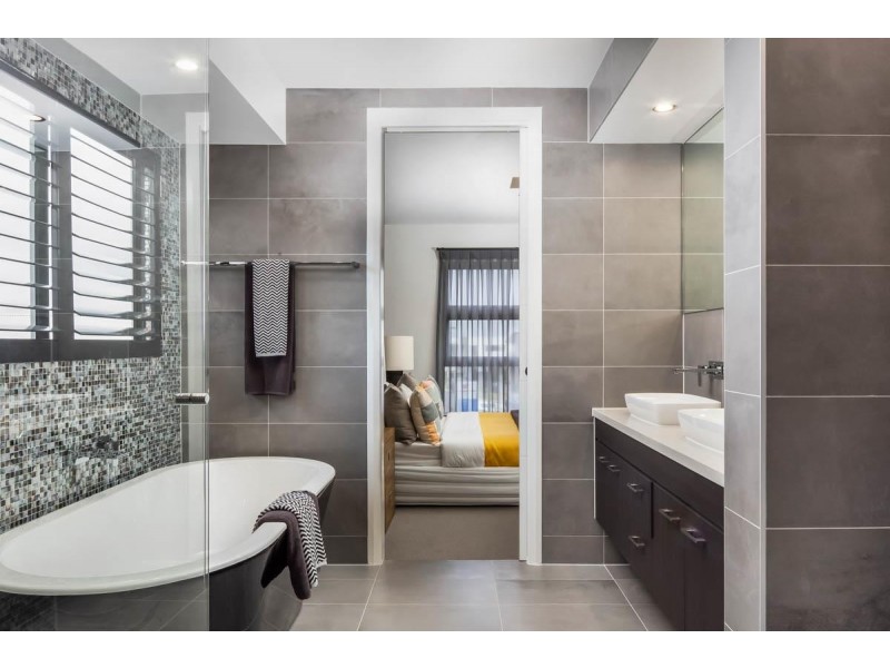 12 Windjammer Crescent, Shell Cove NSW 2529