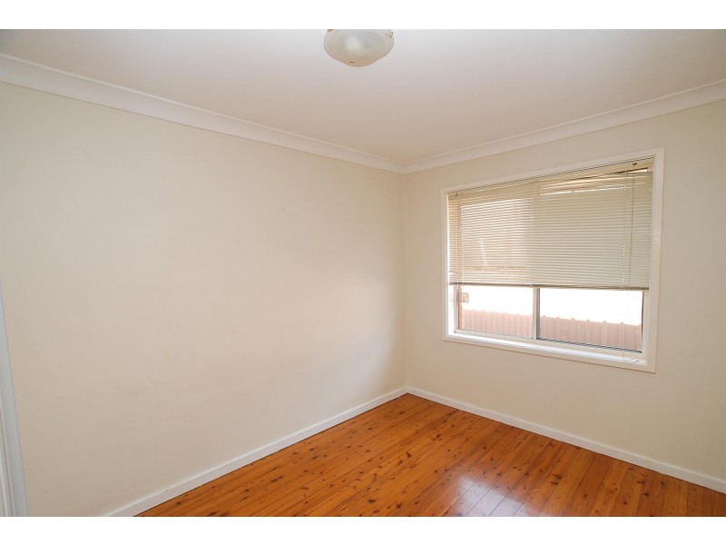 2/57 Lake Entrance Road, Warilla NSW 2528