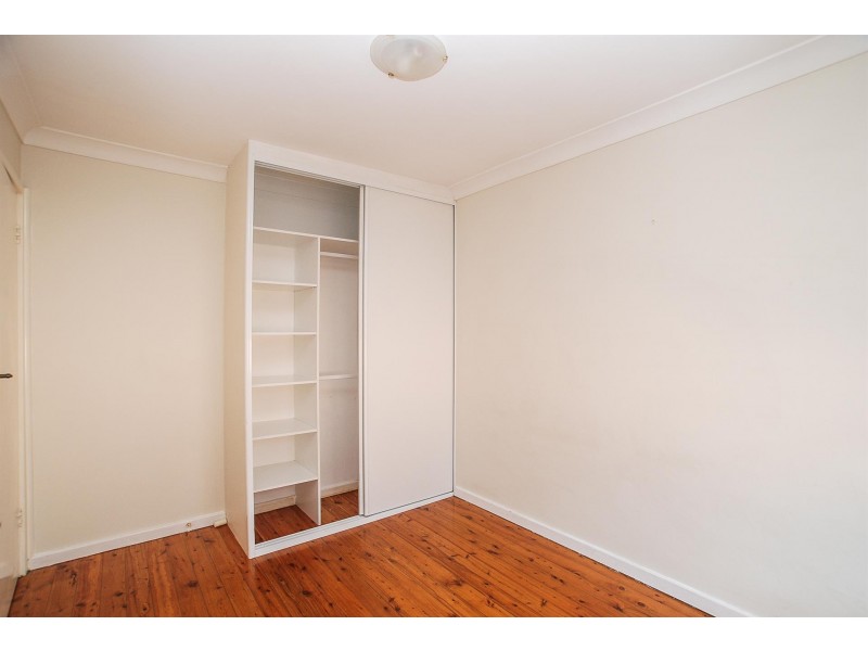 2/57 Lake Entrance Road, Warilla NSW 2528