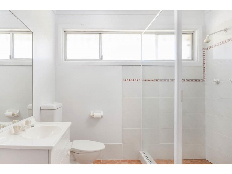 33 Kapooka  Avenue, Dapto NSW 2530