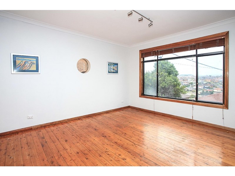 64 Vermont Road, Warrawong NSW 2502