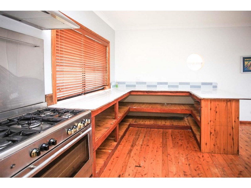 64 Vermont Road, Warrawong NSW 2502