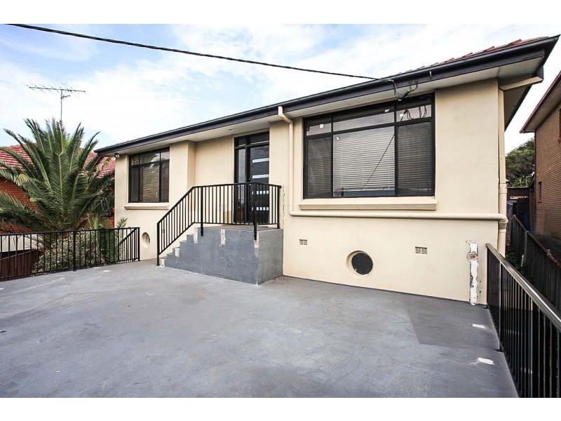 64 Vermont Road, Warrawong NSW 2502