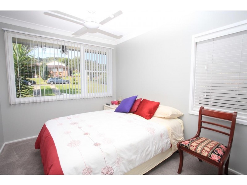 38 Charlton Street, Mount Warrigal NSW 2528