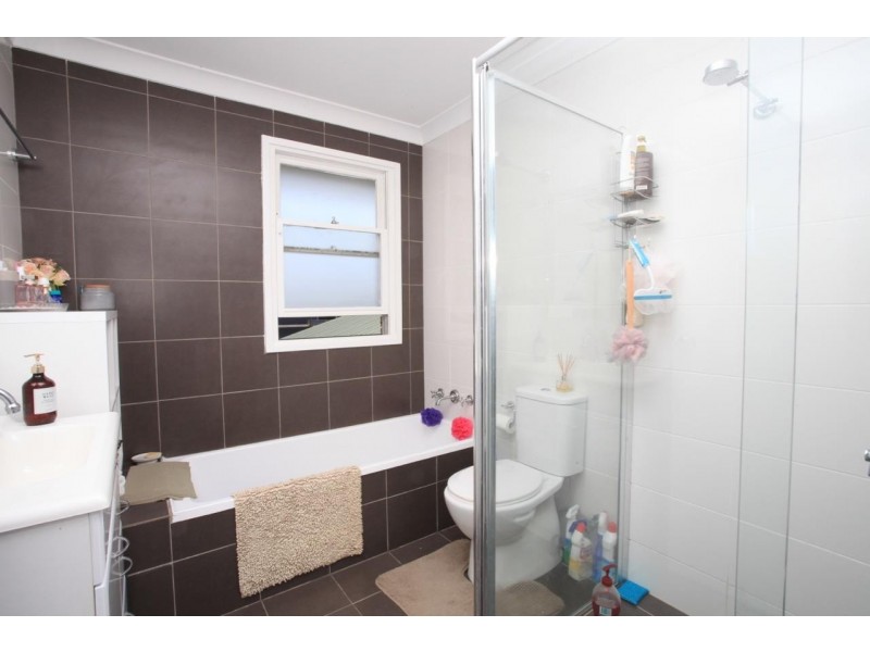 38 Charlton Street, Mount Warrigal NSW 2528
