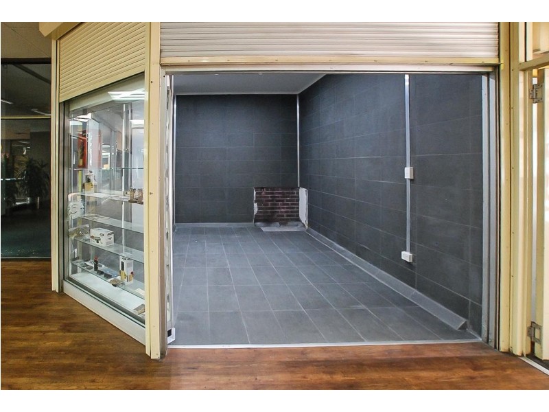 Shop 4/341 Crown  St, Wollongong NSW 2500