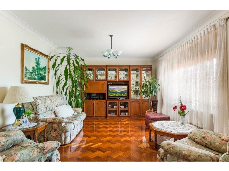 16 Tuggerah Circuit, Flinders NSW 2529