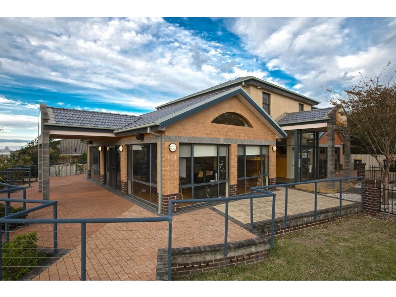 1 Hinchinbrook Dr, Shell Cove NSW 2529