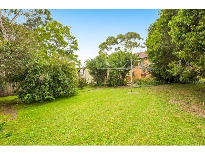 14 London Street, Berkeley NSW 2506
