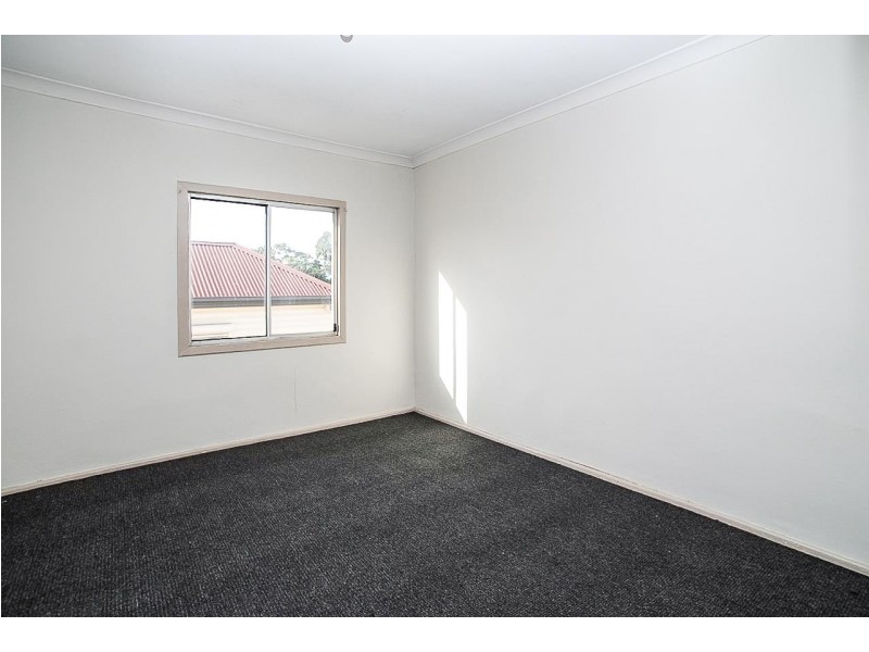 15 Newcastle Street, Cringila NSW 2502