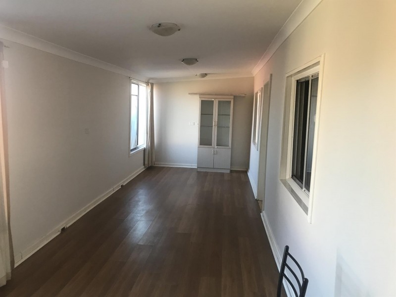 15 Newcastle Street, Cringila NSW 2502