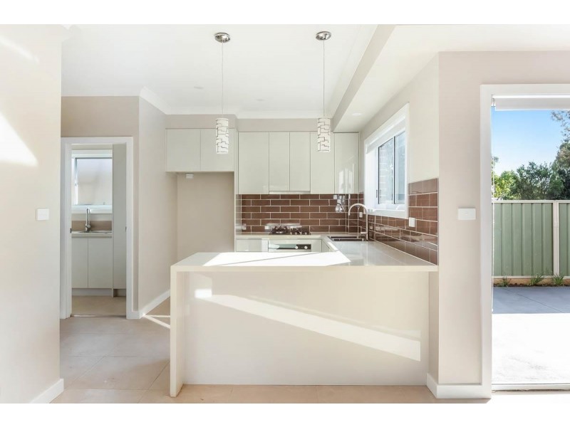 3/142 Central Avenue, Oak Flats NSW 2529