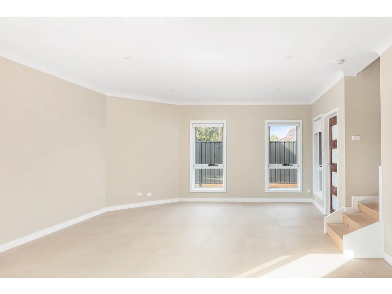 3/142 Central Avenue, Oak Flats NSW 2529