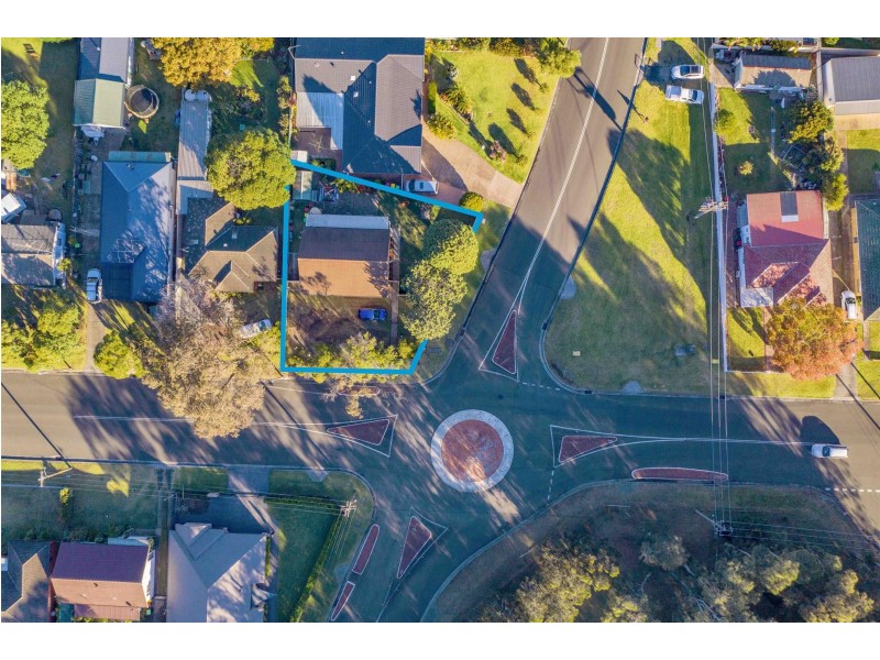 65 Deakin Street, Oak Flats NSW 2529