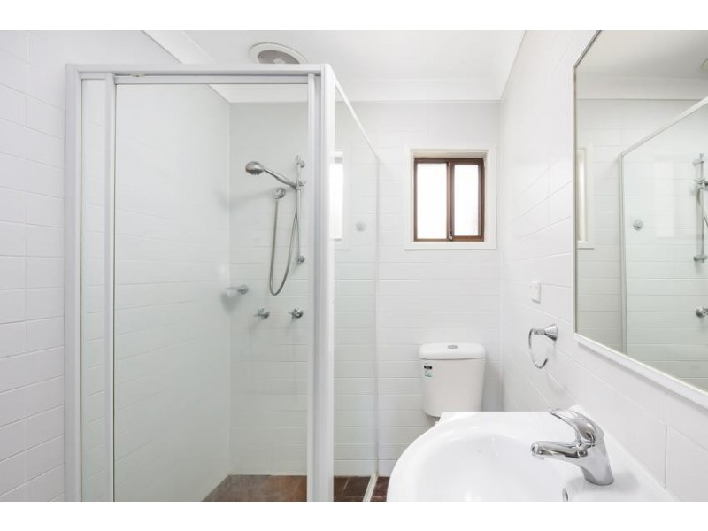 34 Day Street, Lake Illawarra NSW 2528