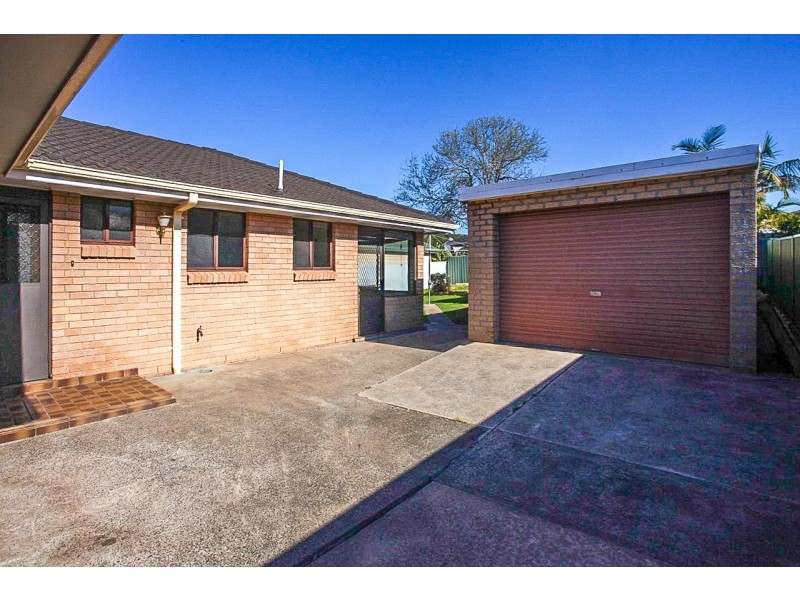 52 Sammat Avenue, Barrack Heights NSW 2528